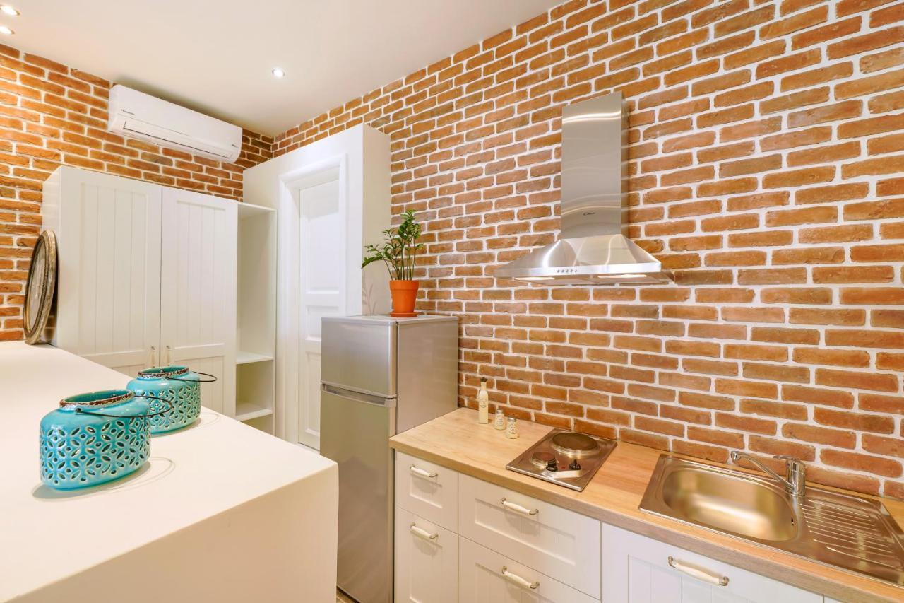 Golden Beachside Terrace خْريسيا أموذيا المظهر الخارجي الصورة