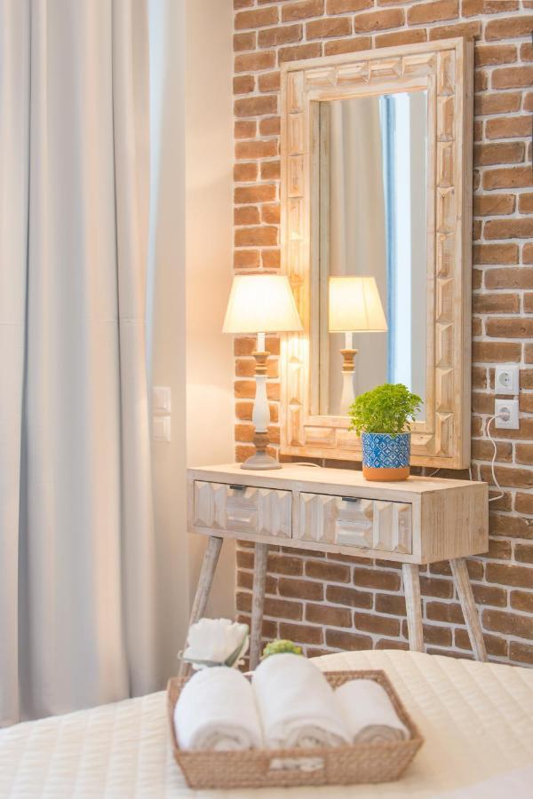 Golden Beachside Terrace خْريسيا أموذيا المظهر الخارجي الصورة