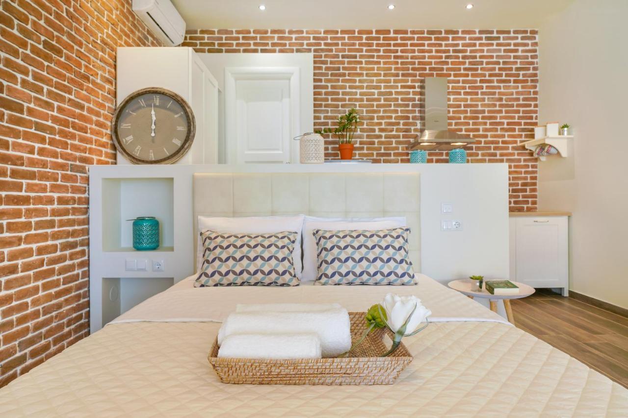 Golden Beachside Terrace خْريسيا أموذيا المظهر الخارجي الصورة